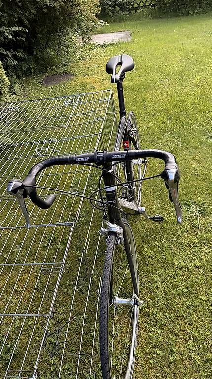 Biciclette: Rennrad BIXS Sprinter 100 Full Carbon / Ultegra – Usato da Spiez venduto da himickybe 3