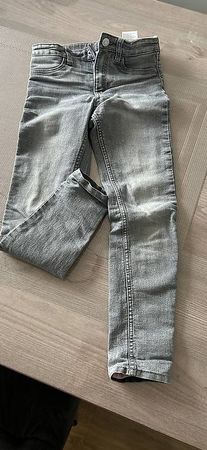 Jeans für Mädchen 