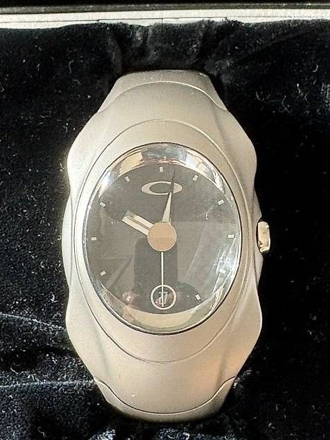 Orologi: OAKLEY TIME BOMB FULL SET !!!! – Usato da Chavannes-de-Bogis venduto da sth_yzd6 1
