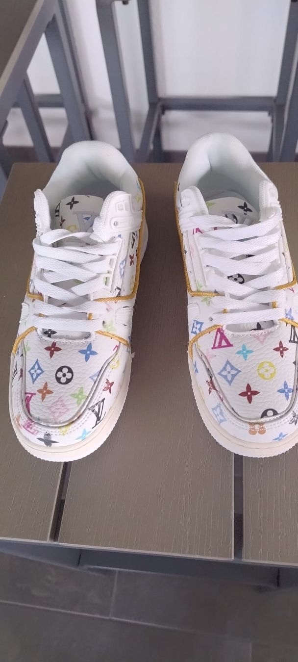 Scarpe da uomo: baskets mode  – Nuovo (secondo la descrizione) da Portalban venduto da Moncoeur 1
