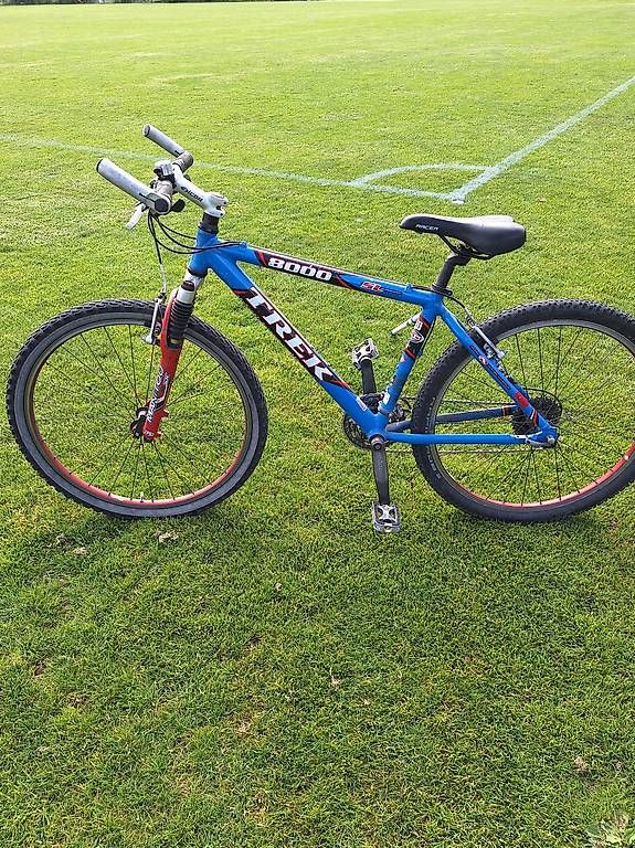 Trek Biciclette: Mountainbike Trek 8000 – Usato da Winterthur venduto da nik_2gxw
