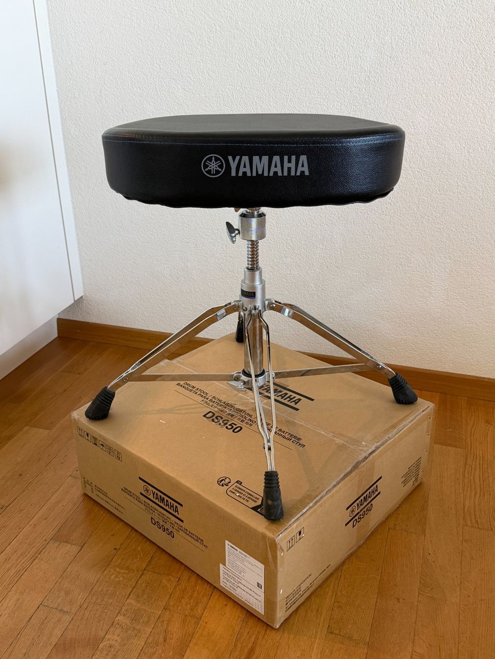 Hocker: Yamaha DS950 – Gebraucht aus Lausanne von lou_r82x