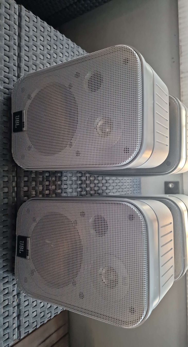 JBL Casse acustiche: JBL Control one  Lautsprecher  gebraucht – Usato da wallisellen venduto da Murat-440
