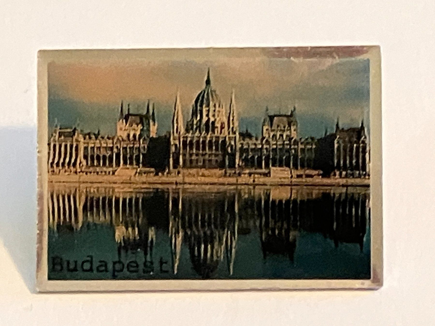 Placchette & Badge: 1 Pin Budapest – Usato da Basel venduto da djwwpp