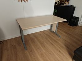 Schreibtisch / Bürotisch Ahorn optik