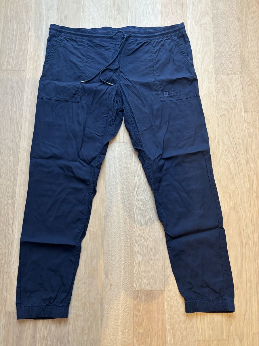 Jack Wolfskin Hosen: Freizeithose XL dunkelblau Jack Wolfskin – Gebraucht aus Gwatt (Thun) von Bioethanol01
