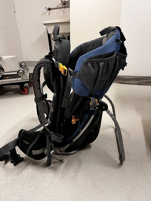 Marsupi portabebè: Kindertrage von deuter – Usato da Gockhausen venduto da S_u_g_a_r 1