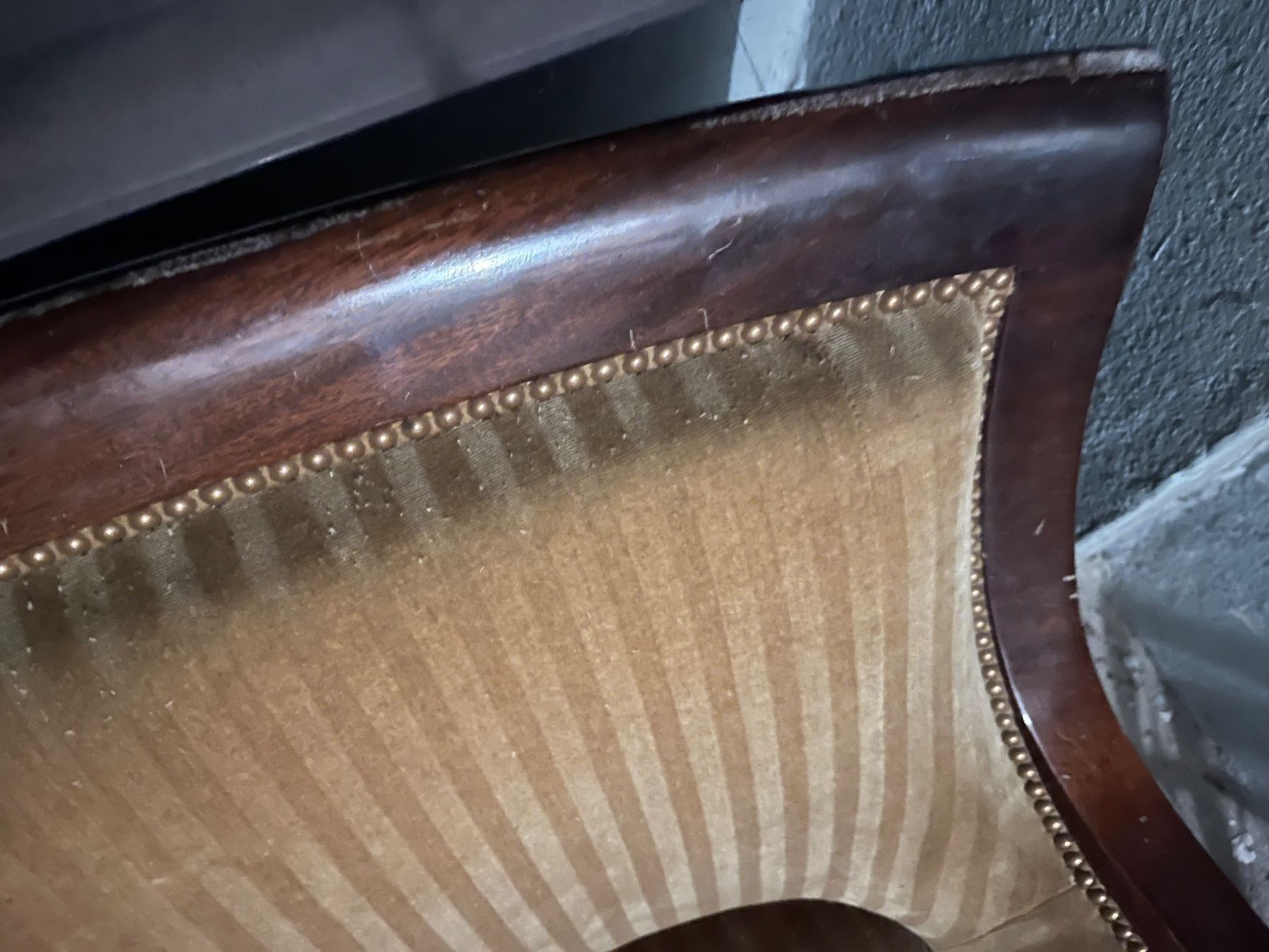 Divani: Gebrauchtes Biedermeier Sofa – Usato da Bern venduto da Elan17 2