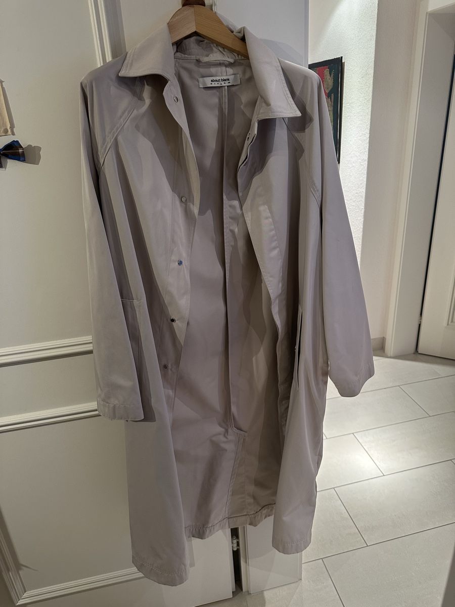 Cappotti: About:Blank Trenchcoat size L / new – Nuovo (secondo la descrizione) da Zürich venduto da SunnySeller 1