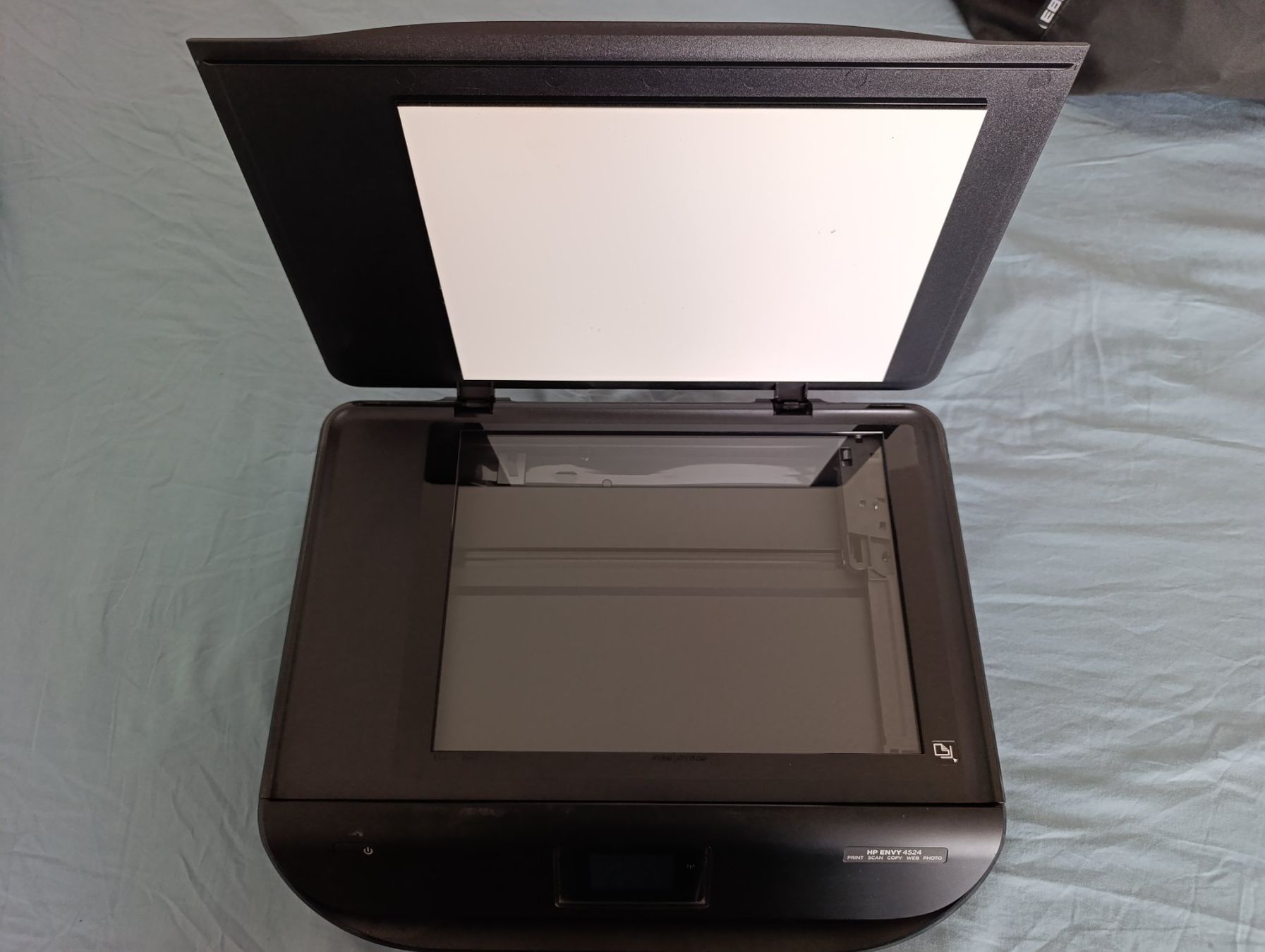 Hewlett Packard Stampanti: Multifunktionsdrucker HP Envy 4524 gebraucht schwarz – Usato da Orpund venduto da koni_kid 1