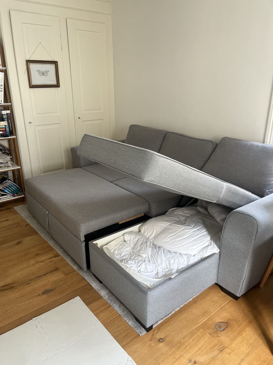 Sofas: Ecksofa Schlaffunktion Bettkasten Grau Stoff ca. 250cm – D'occasion à St. Gallen par cha_gk52 1