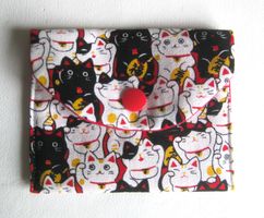 Portemonnaie mit Katzen- / Hundepfoten, Handarbeit