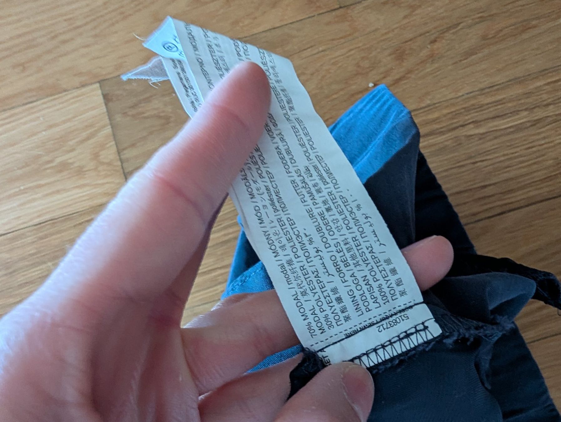 Mango Pantaloni: MNG Hose, Gr. 34, neuwertig, 70% Modal – Usato da Zug venduto da sunshinestateofmind 3