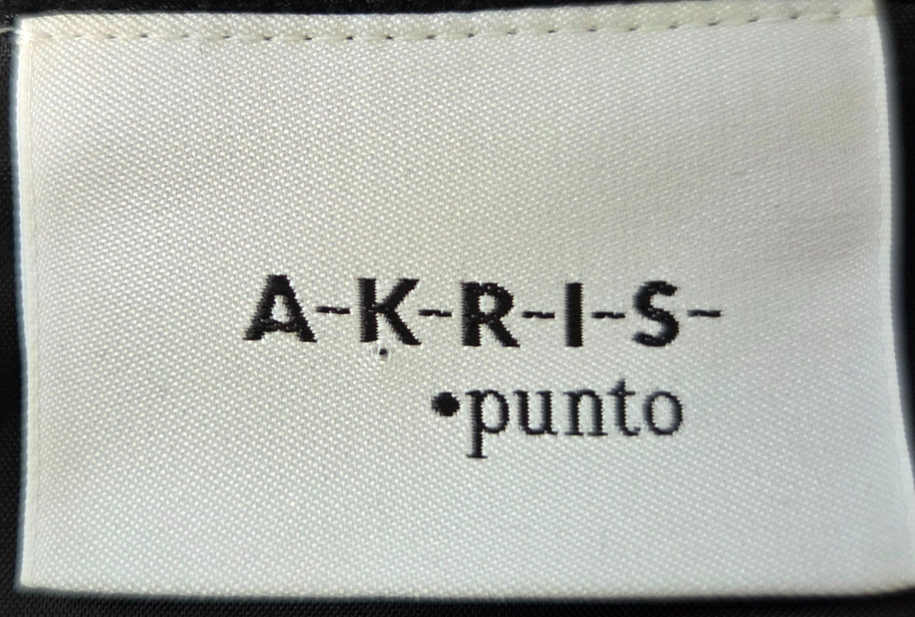 Akris Gonne: Akris Jupe schwarz – Usato da Elfingen venduto da fricktalieneri 2