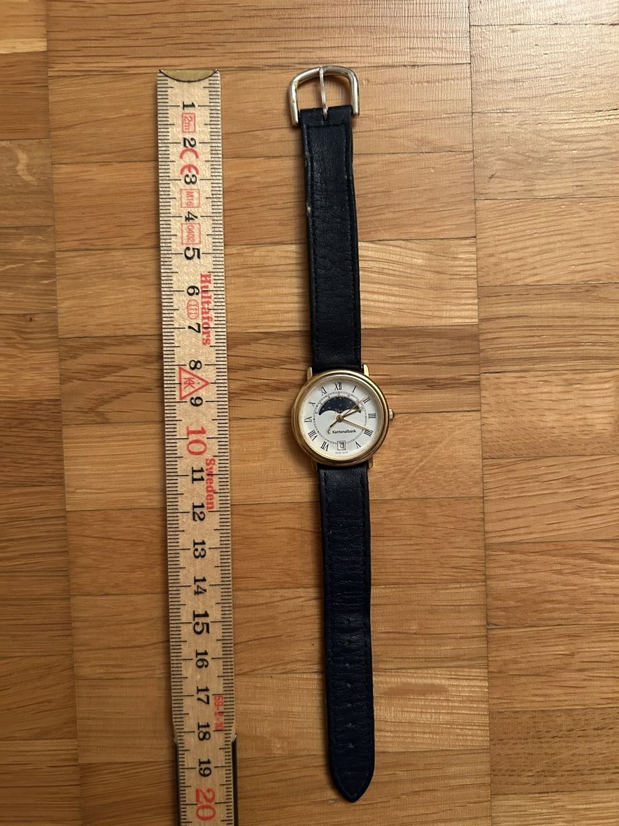 Orologi: Uhr / Armbanduhr - golden – Usato da Zürich venduto da Nimi8 1