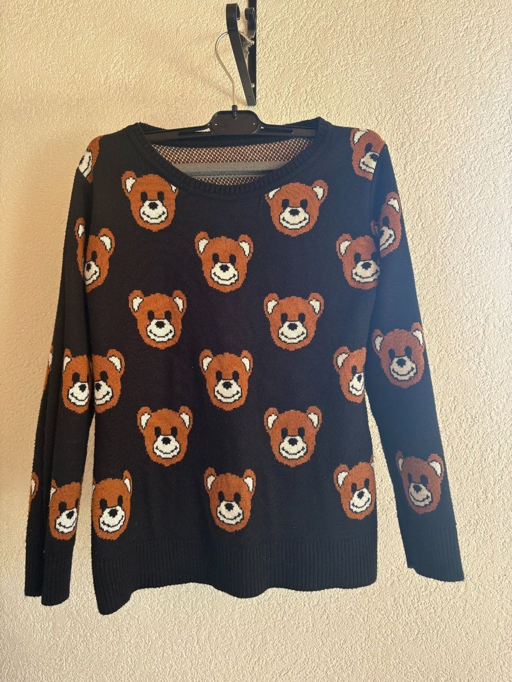 Maglioni & Felpe: Bear Pattern Sweater XS / 34 – Usato da Fribourg venduto da georgeabottino 1