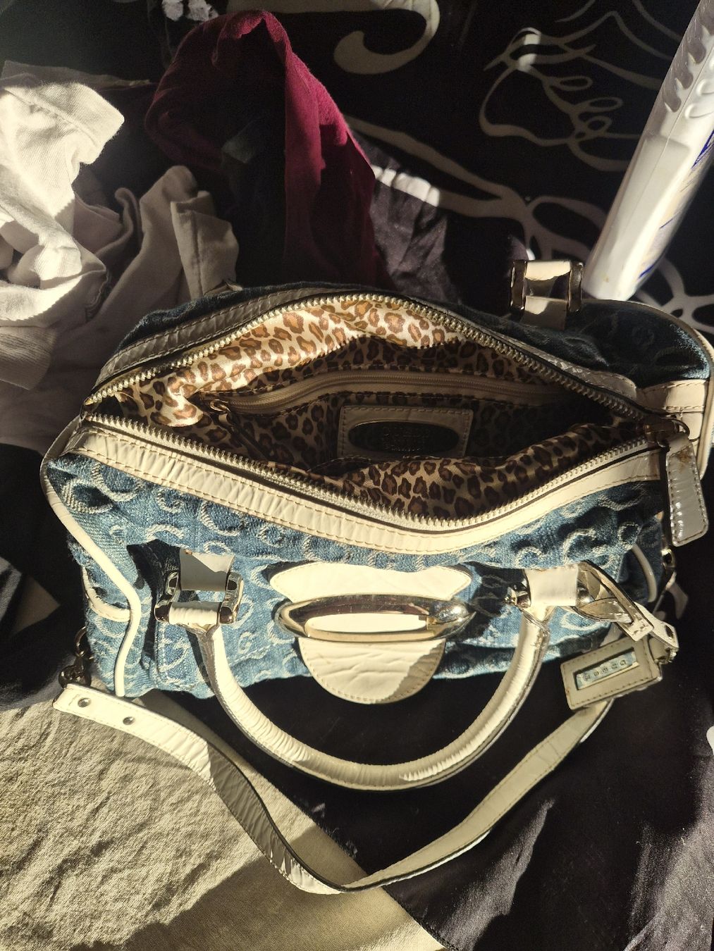 Guess Sacs femmes: Sac guess – D'occasion à Belmont-Lausanne par mastercheck 1