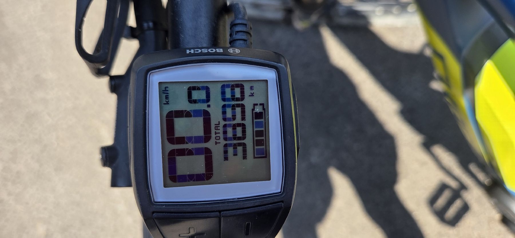 Cube Velos: Cube E-Bike blau gelb Bosch Active Line Plus gebraucht – Gebraucht aus Bargen SH von Inaaaa57 3