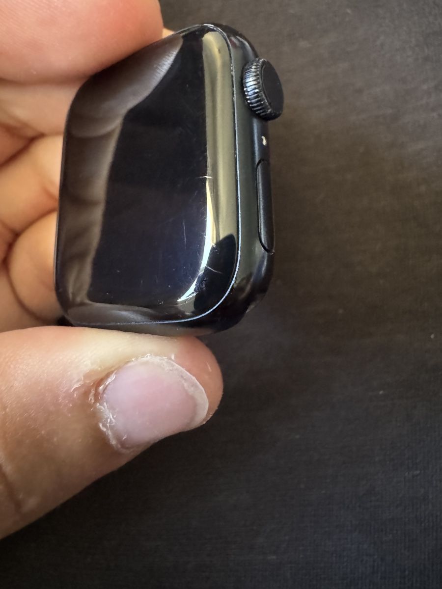 Apple Smartwatch: Apple Watch Series 7  Schwarz  – D'occasion à Oberuzwil par Webluk17 3