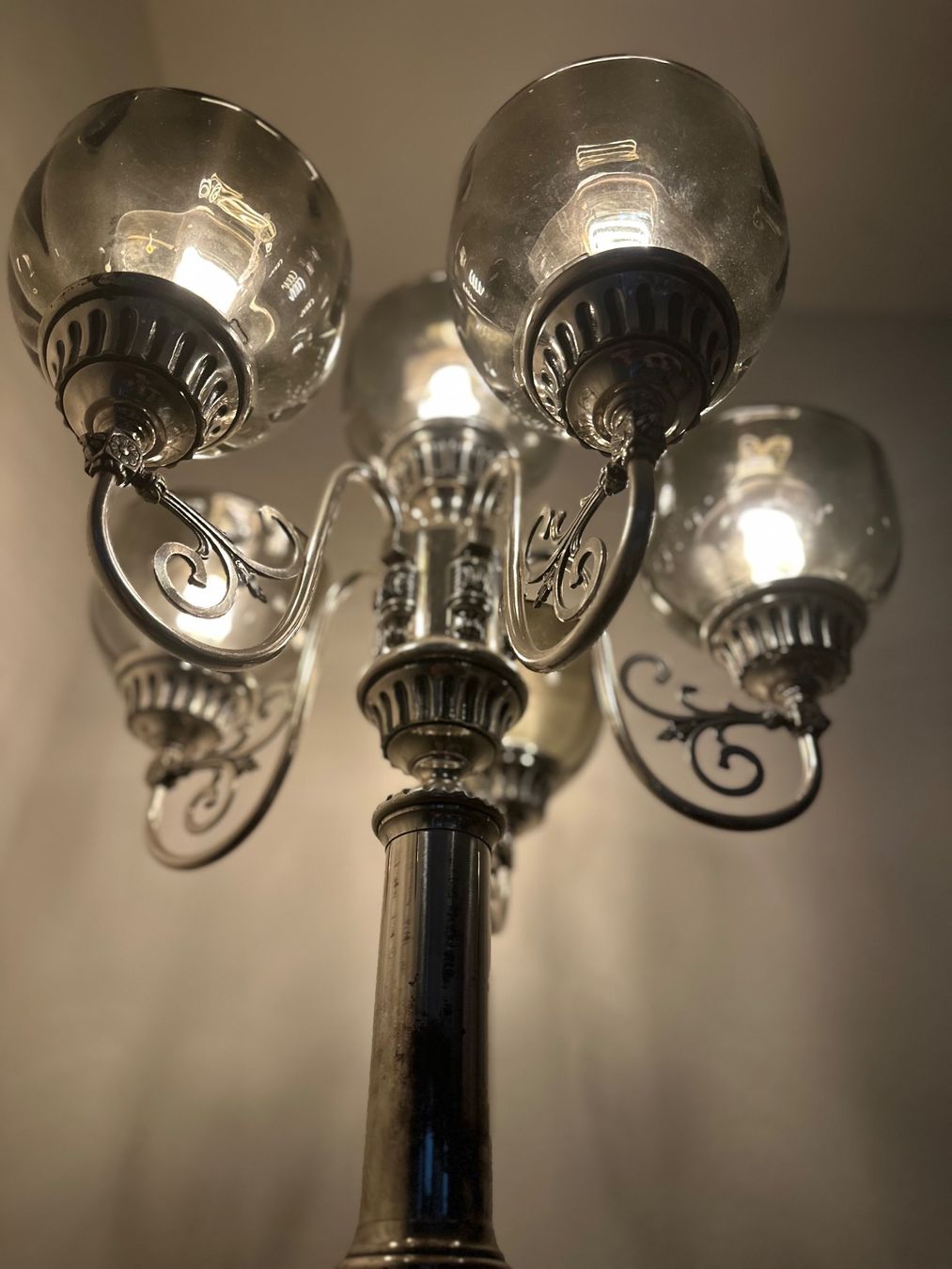 Lampade: Vintage Stehlampe, Lampe, versilbert ca. 164 cm – Usato da Dübendorf venduto da Shineforyou 2