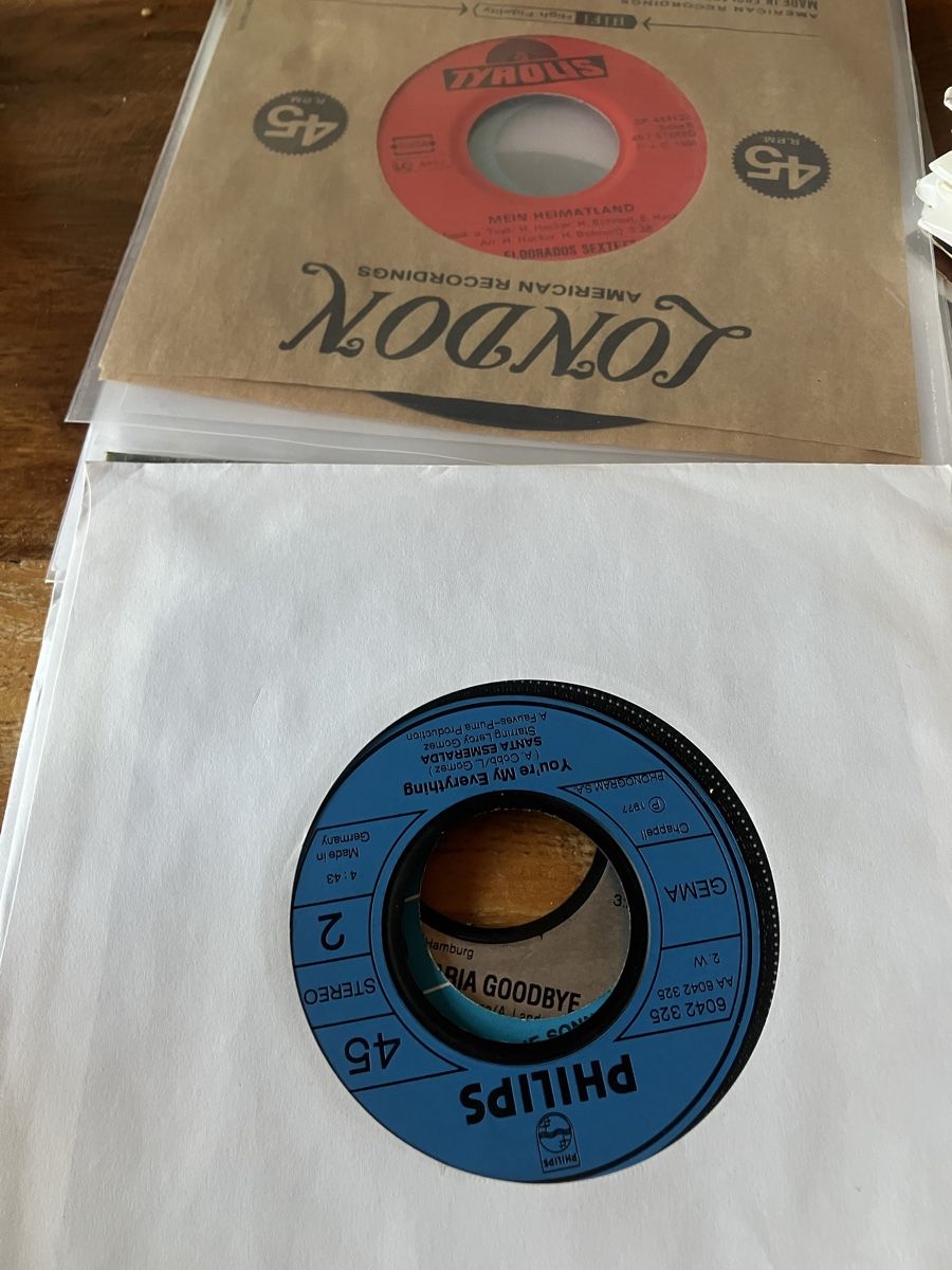 Dischi in vinile: Vinyl Schallplatten singels gemischt – Usato da Birrwil venduto da nicole86ch 2