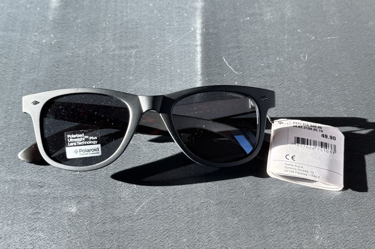 Polaroid Lunettes & Verres: Sonnenbrille Polaroid schwarz – Neuf avec emballage d'origine à Thalwil par MB-7