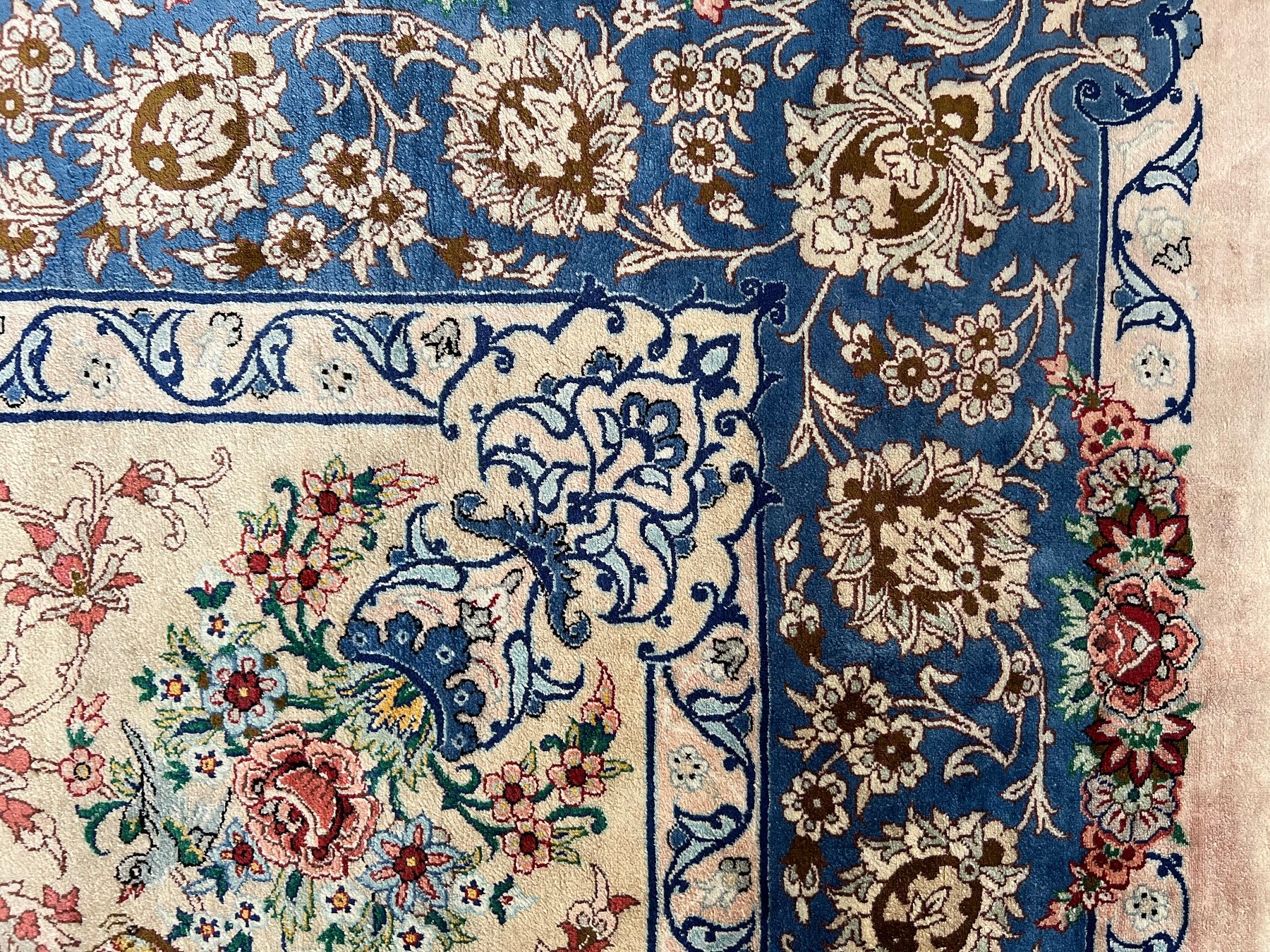 Tappeti: Rare Ancient Ghom silk carpet/ tapis/ teppich, signed Erami – Usato da Morges venduto da Audemars07 2