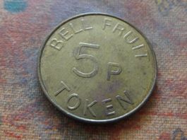 Jeton  "  BELL FRUIT  5 P  TOKEN "   (I)