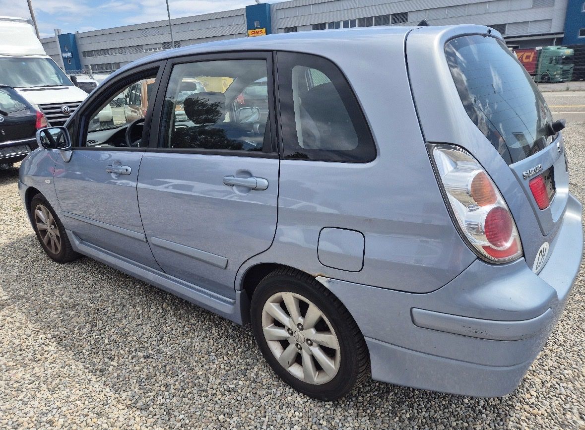 Autos: SUZUKI LIANA – D'occasion à Unterkulm par UsefulGoodsHub 3
