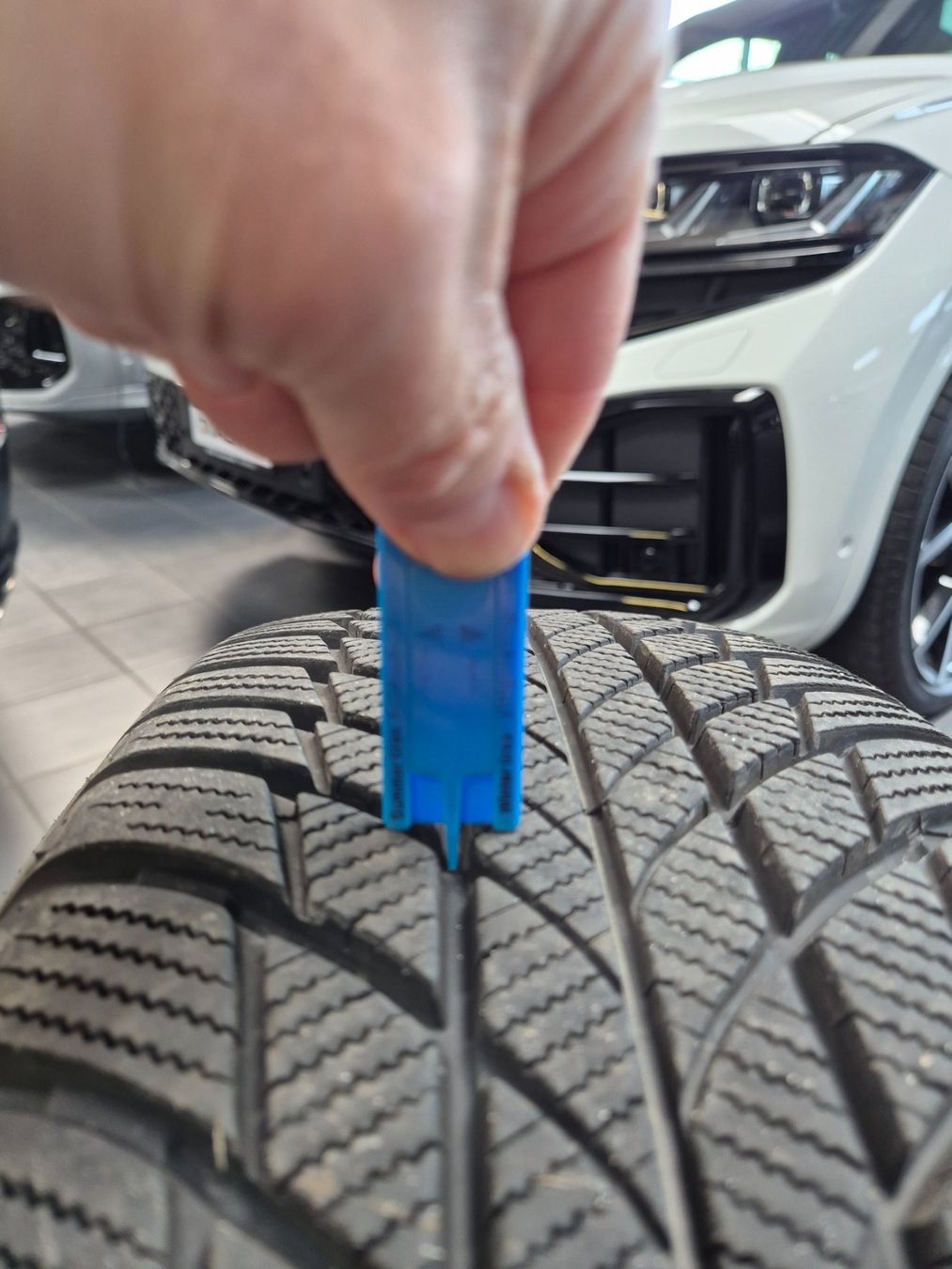 Pneus & Kompletträder: Winterräder 18" BMW X3 – Gebraucht aus Winterthur von WEWi-Ersatzteile 3