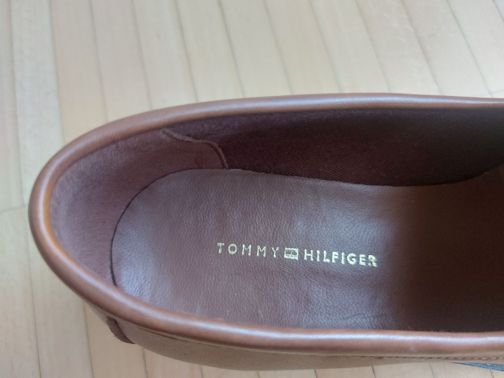 Tommy Hilfiger Scarpe da donna: Loafers, Tommy Hilfiger, braun, Gr 39 – Usato da Oberengstringen venduto da PaolaDe 5