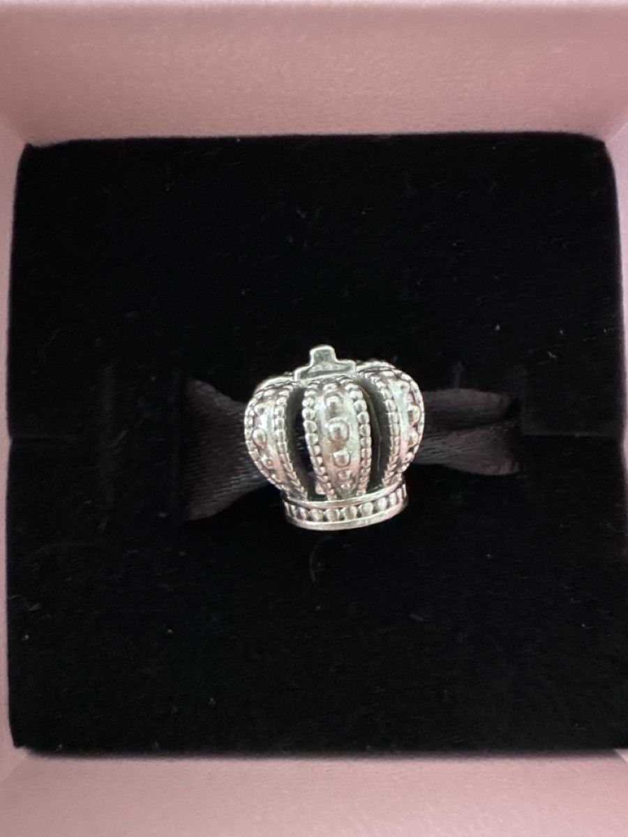 Pandora Ciondoli: Pandora Charm - Krone – Usato da Bözberg venduto da eli_rz6q 2