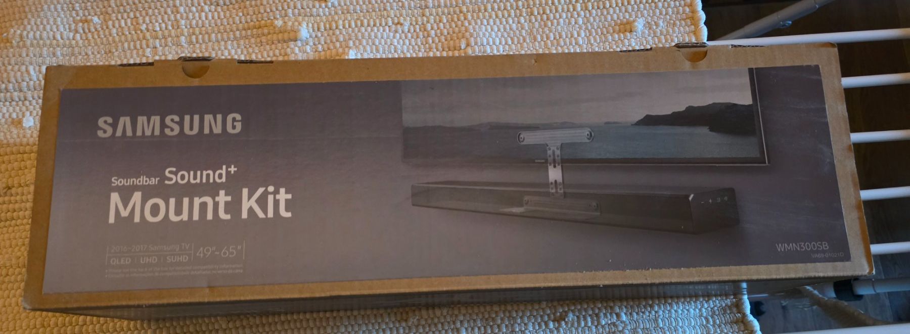 Samsung Supporti a parete: Samsung Soundbar Mount Kit – Nuovo e nell'imballaggio originale da Humlikon venduto da Mustang025