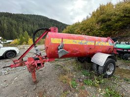Güllefass Anhänger rot landwirtschaftlich gebraucht