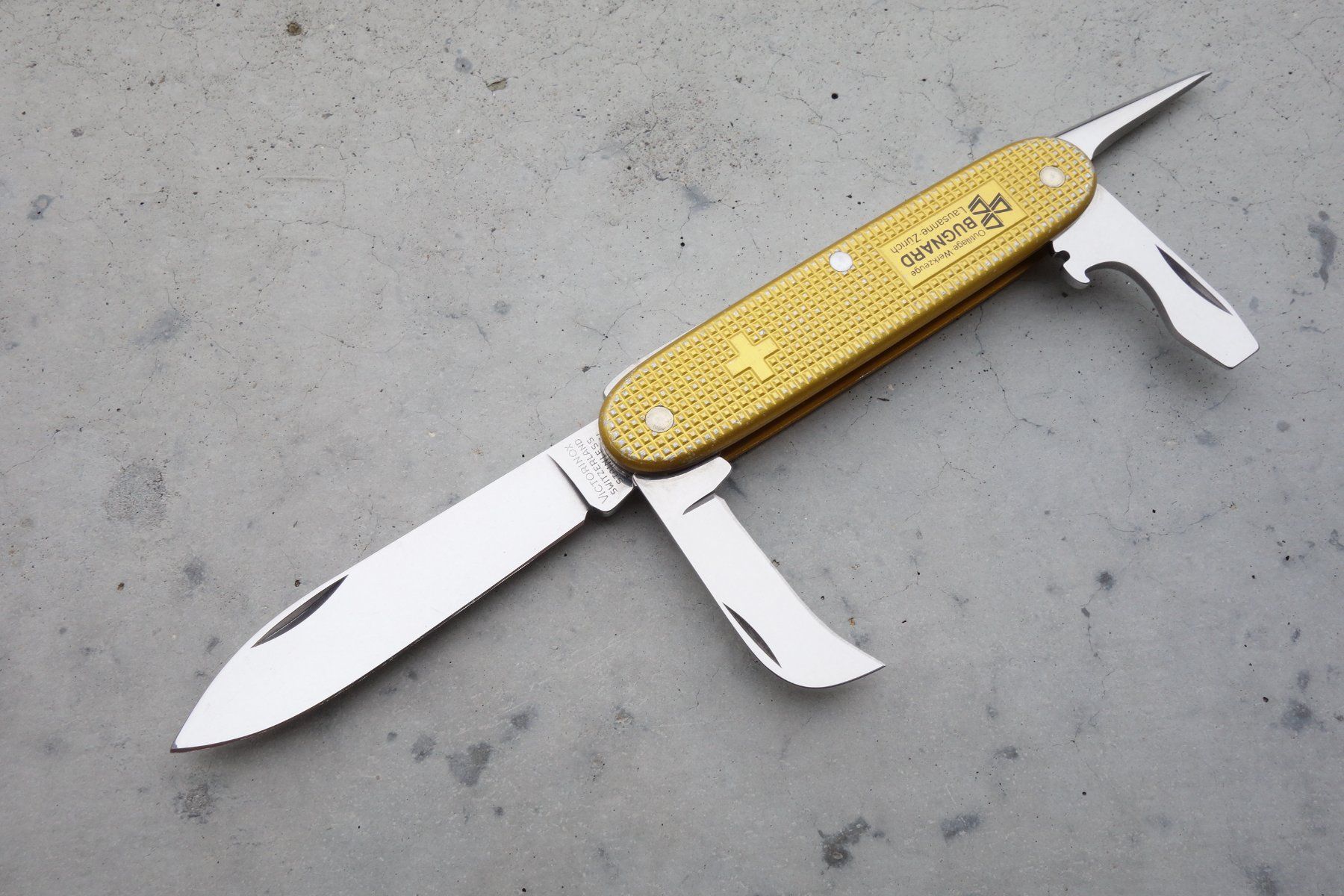 Victorinox Taschenmesser: Victorinox Alox Old Cross Sackmesser 97 – Gebraucht aus St. Gallen von 8201 3