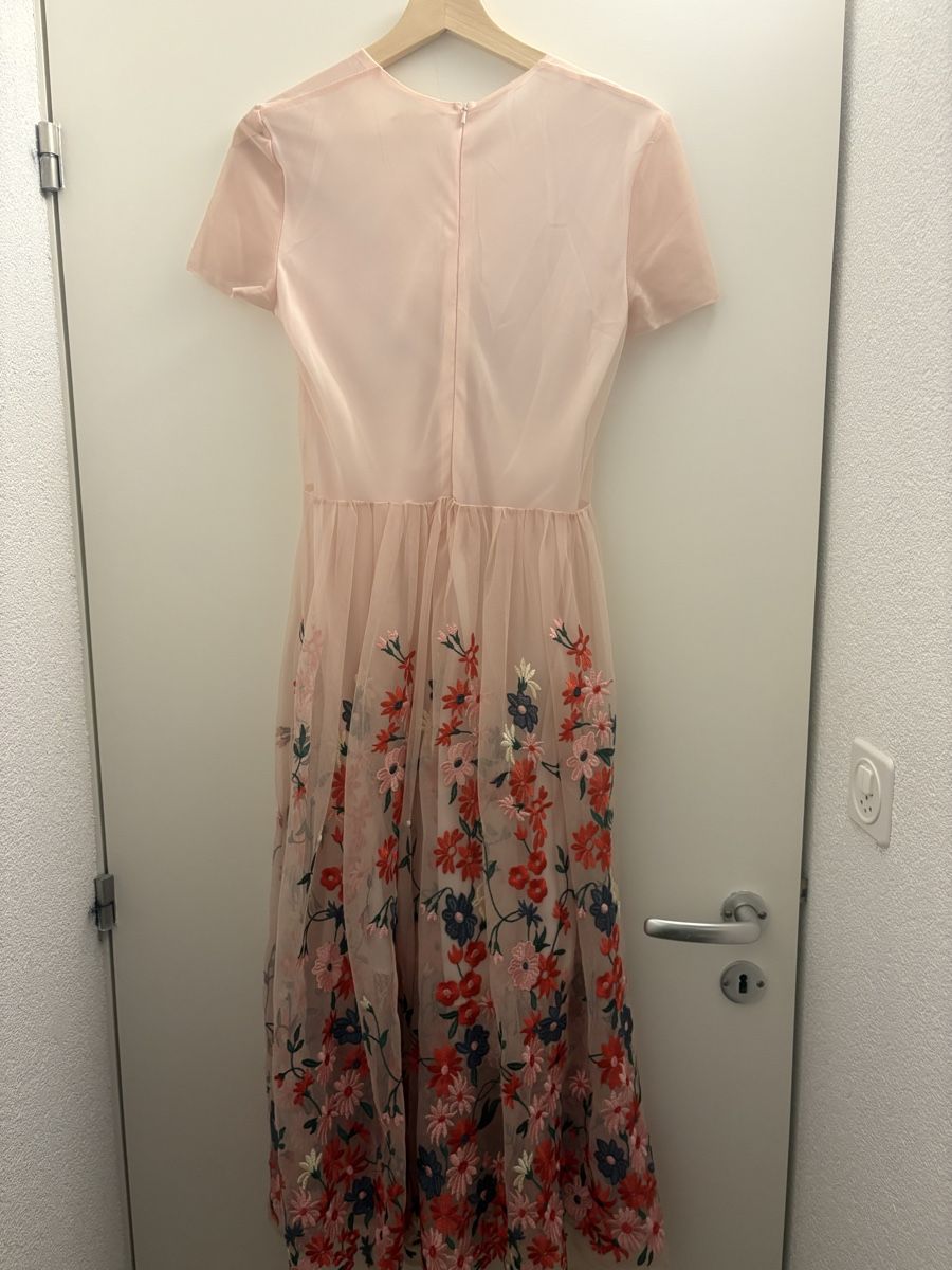 Vestiti: Robe Maje à fleurs – Usato da lausanne venduto da cat_q9l6 3
