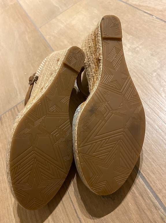 Graceland Damenschuhe: hellblaue Riemchenpumps Gr. 38 – Gebraucht aus Hausen AG von corinne_g 4