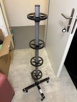 Carrello porta cerchi in lega con ruote porta attrezzi
