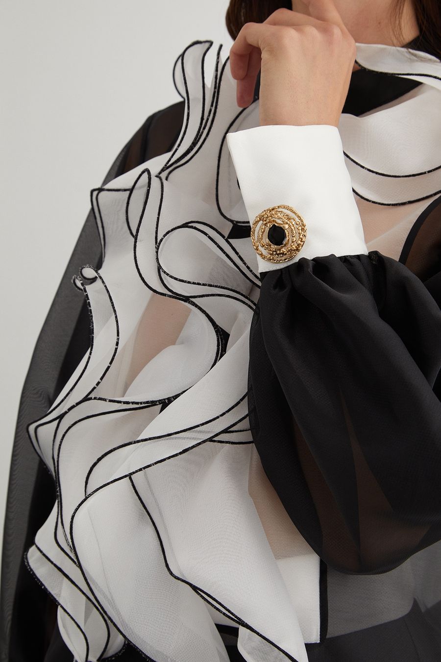 Camicette: Elegante schwarze Bluse mit extravaganter Rüsche Gr. 40 – Nuovo e nell'imballaggio originale da Schmiedrued venduto da visagistinalisha 2
