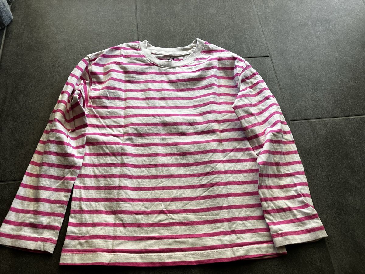 H&M Kleiderpakete & -sets: H&M Shirts Gr. 122/128 – Neu (gemäss Beschreibung) aus Reigoldswil von Misa1705 4