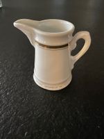 Milch Kännchen weiss gold Höhe 9,5cm