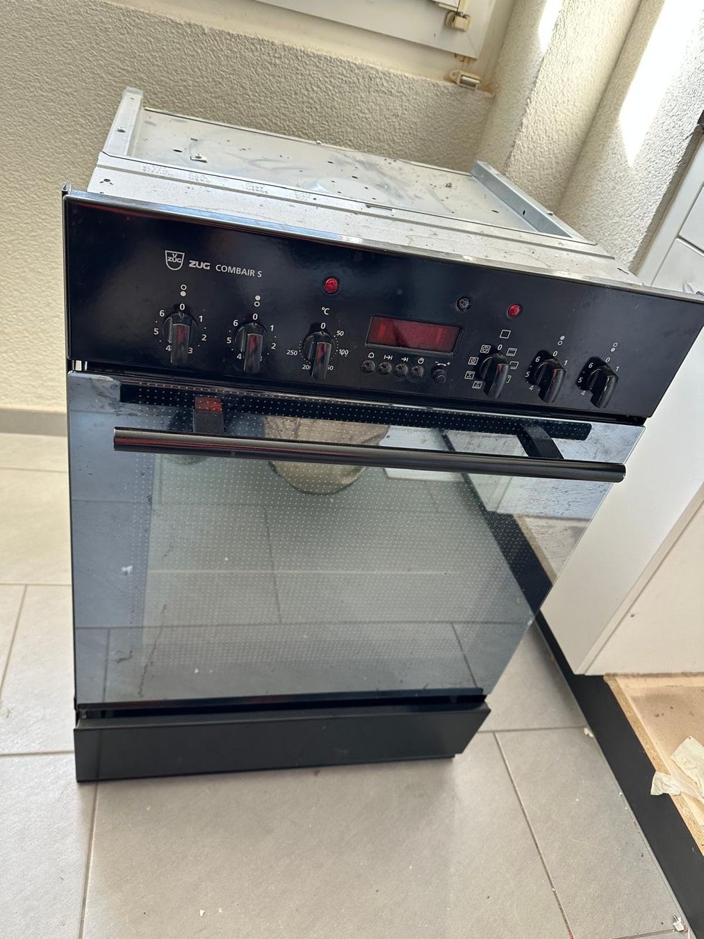 V-Zug Forni: Backofen mit Glaskeramik V-ZUG – Usato da Spreitenbach venduto da Space_X 5