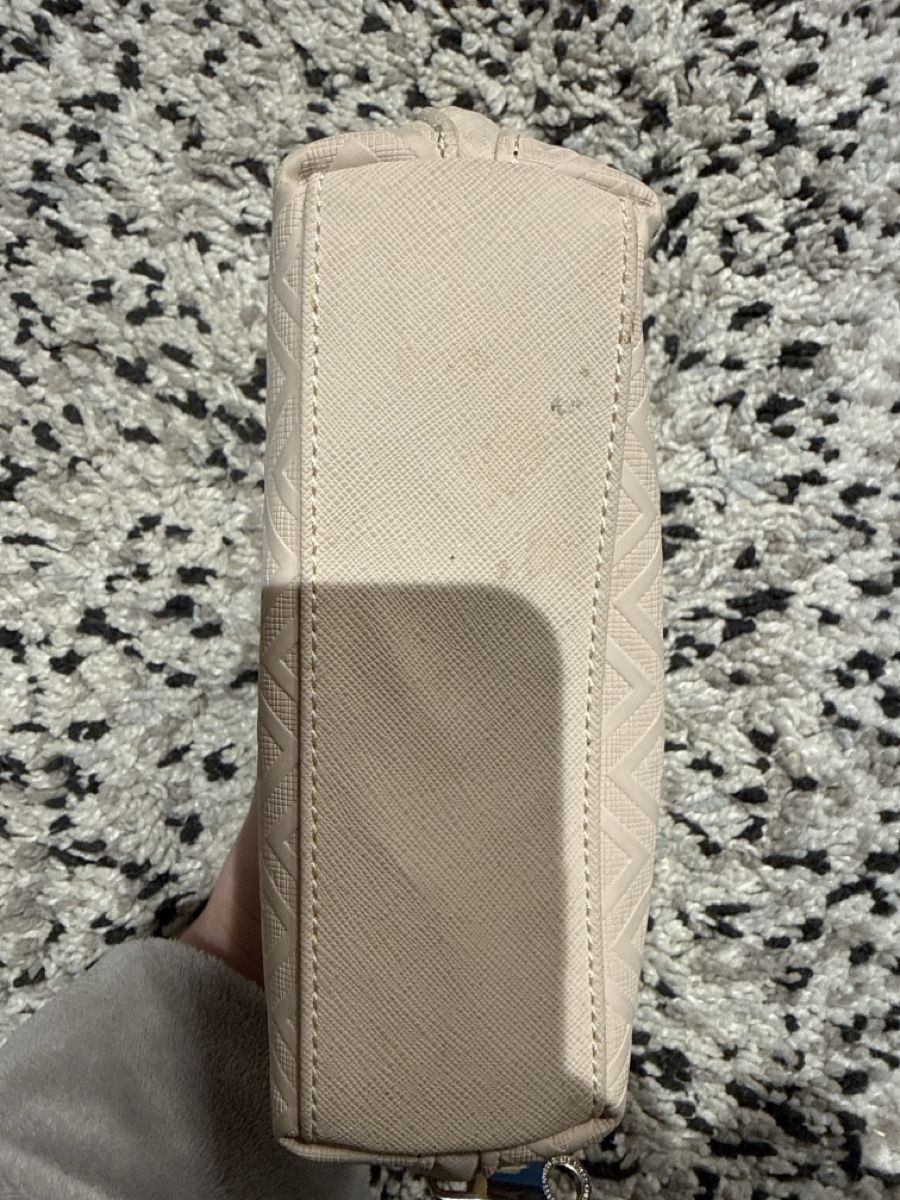 Guess Custodie per cosmetici: Guess Kosmetiktasche, hellrosa – Usato da Neukirch-Egnach venduto da Carmen1998 2