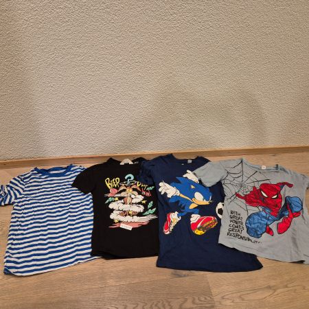 Div. H&M T-Shirts Gr. 134/140