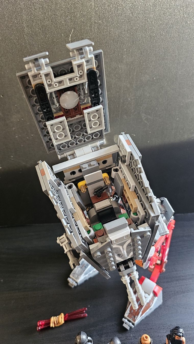 Lego Spielzeuge: LEGO AT-ST-Läufer Mandalorian 75321 – Neu (gemäss Beschreibung) aus Dietlikon von Shyrelia 4