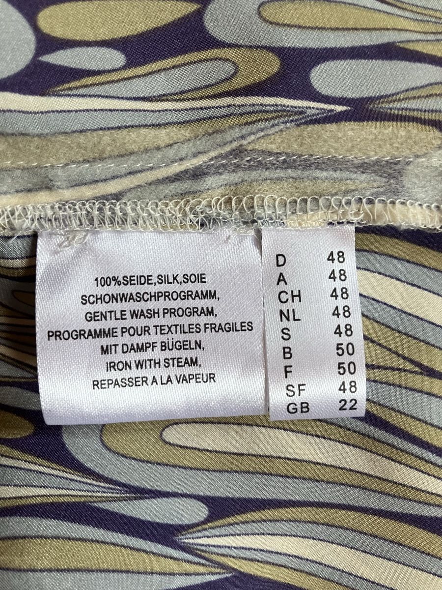 Blusen: 100% Seidenbluse Gr 48 – Gebraucht aus Bassersdorf von groovygremlin 4