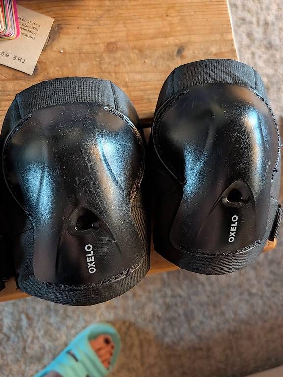 Protezioni & Imbottiture: Inline Skates Protektoren 2XS, Kinder – Usato da Effretikon venduto da swissmaggiemoo72 2