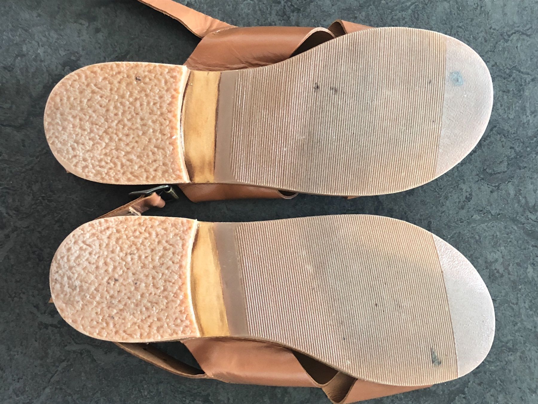 Damenschuhe: Sandale Gr. 37 Anthology Paris – Gebraucht aus Zürich von ehupp 3