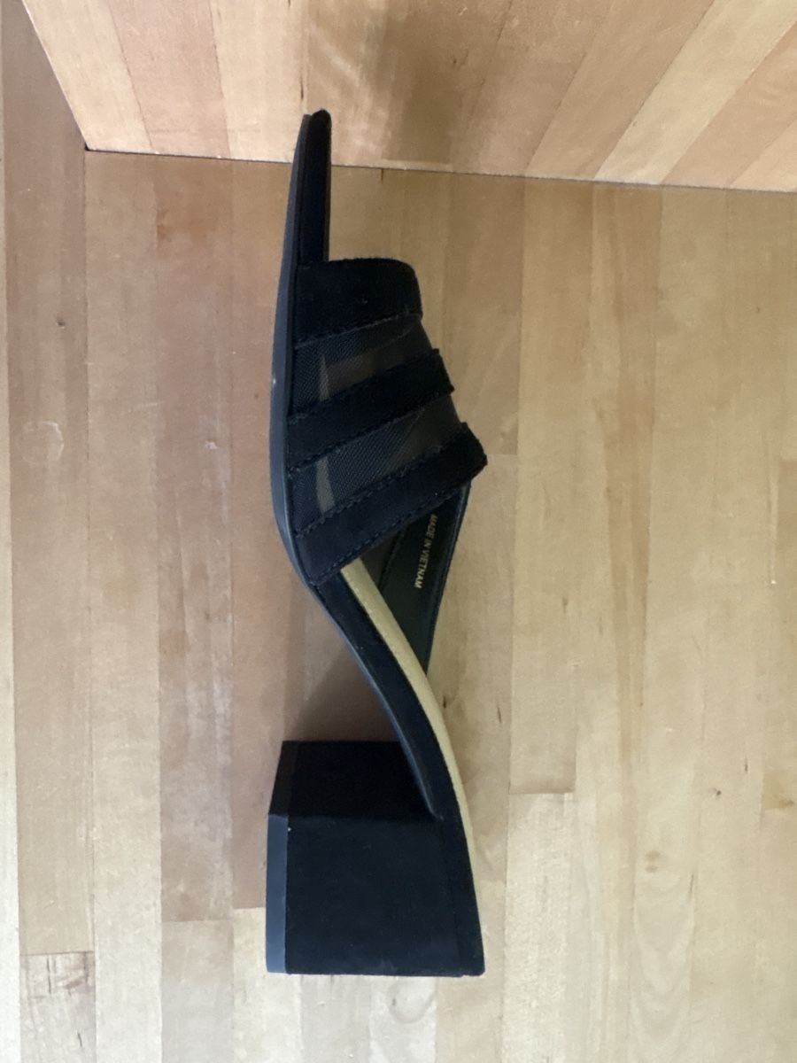 André Scarpe da donna: Sandales André en cuir noir taille 35 – Nuovo (secondo la descrizione) da Düdingen venduto da Yellow 1
