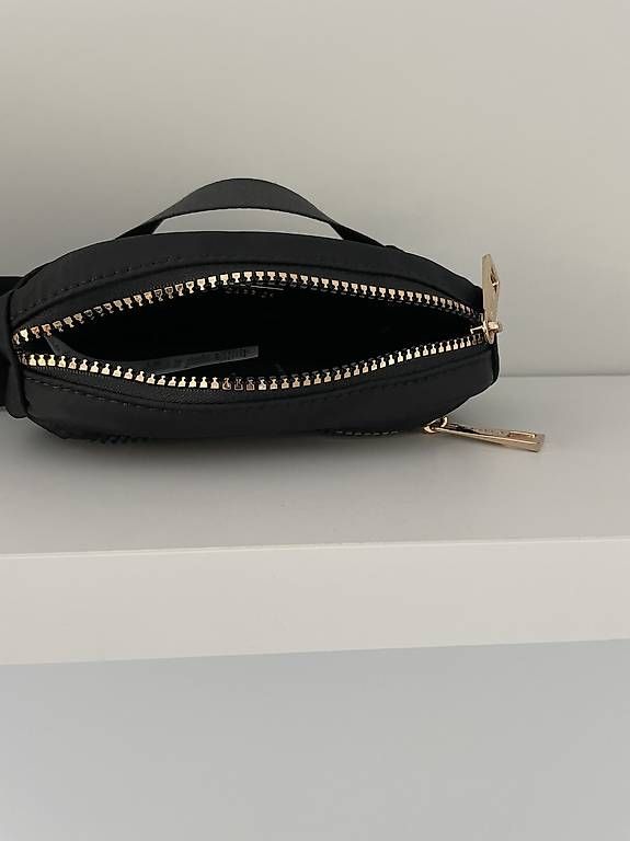 Taschen für Damen: Marsupio nero Carpisa  – Gebraucht aus Locarno von ste_8rjr 1